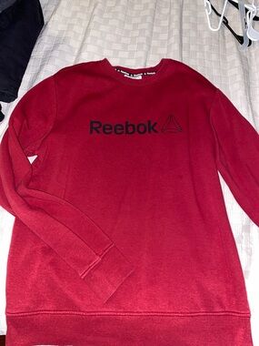 Reebok Burgundy Crewneck Sweatshirt with Black Logo size medium